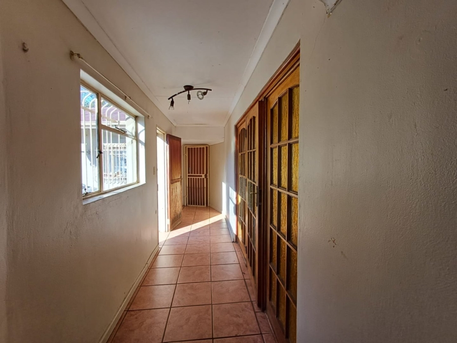10 Bedroom Property for Sale in Orkney North West